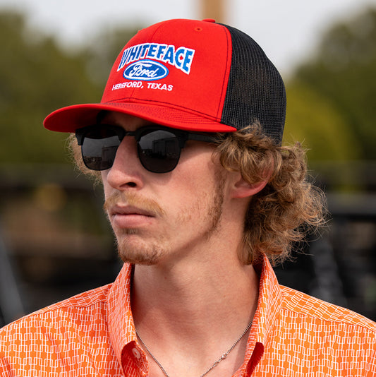 Person 2.jpg__PID:add6fd2b-6e54-496f-a6ea-fda50b9565c2